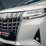 Toyota Alphard 2018 из Китая