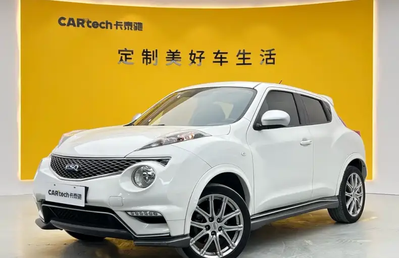 Infiniti ESQ 2016 из Китая