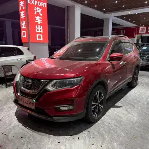 Nissan X-Trail 2018 из Китая