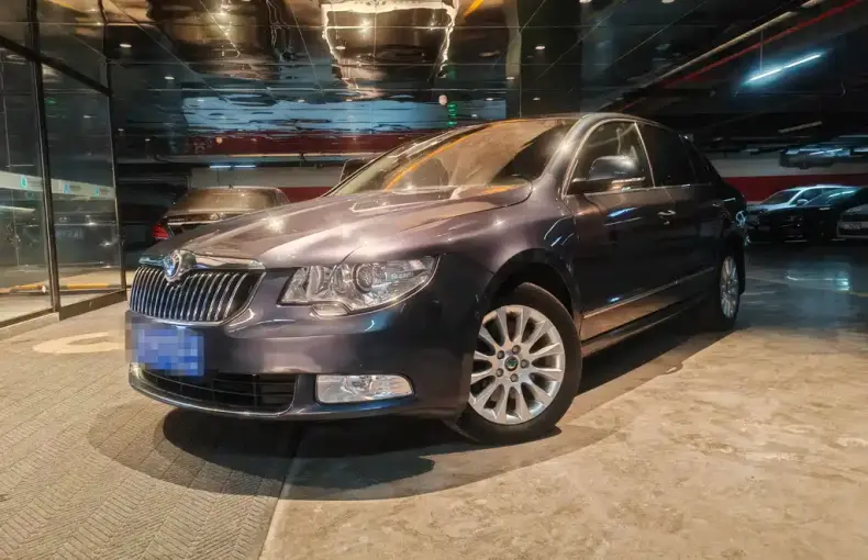 Skoda Superb 2010 из Китая