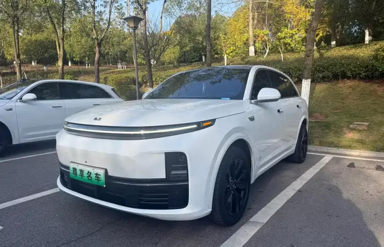 Li Auto Li L7 2024 из Китая