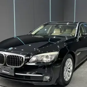 BMW 7 Series 2010 326 л.с. 326 л.с. из Китая