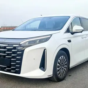 BYD Xia 2025 из Китая