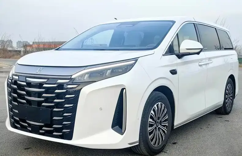 BYD Xia 2025 из Китая