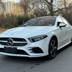 Mercedes-Benz A-Class 2023 163 л.с. — лот 57610474 из Китая