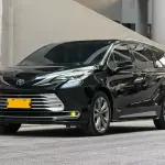 Toyota Sienna 2023 из Китая