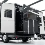 RAM ProMaster 2020 из Китая