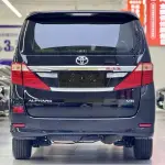 Toyota Alphard 2011 из Китая