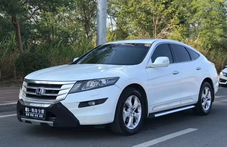 Honda Crosstour 2014 из Китая