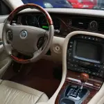 Jaguar XJ 2008 из Китая