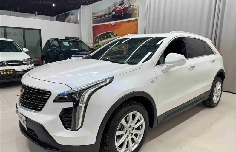 Cadillac XT4 2021 из Китая
