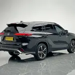 Toyota Crown Kluger 2022 из Китая