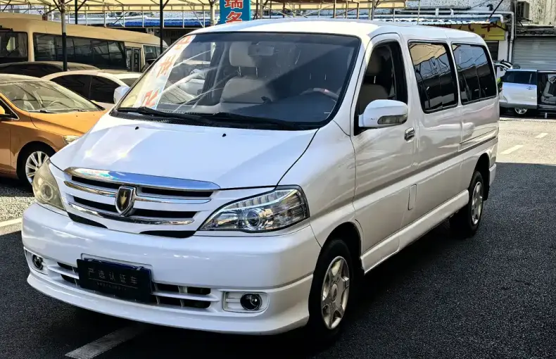 Jinbei Grace 2019 из Китая