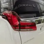 Toyota Alphard 2021 из Китая