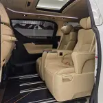 Toyota Alphard 2021 из Китая