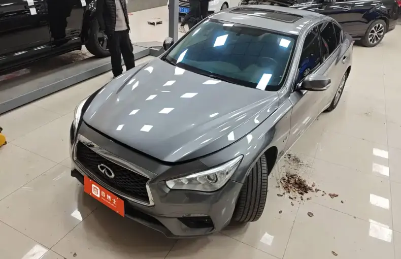 Infiniti Q50L 2019 из Китая