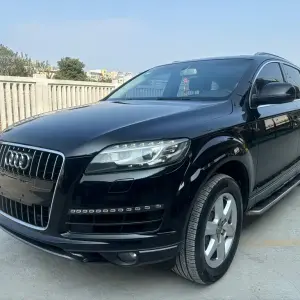 Audi Q7 2013 272 л.с. 272 л.с. из Китая