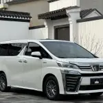 Toyota Vellfire 2022 из Китая