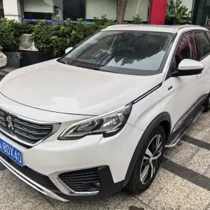 Peugeot 5008 2018 из Китая
