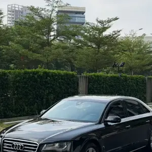 Audi A8 2014 из Китая