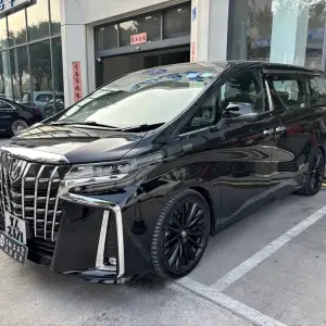 Toyota Alphard 2019 из Китая