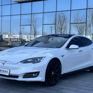 Tesla Model S 2016 из Китая