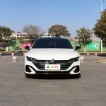 Volkswagen CC 2023 220 л.с. 220 л.с. из Китая
