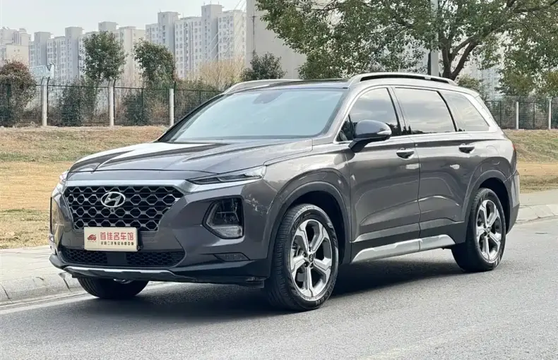 Hyundai Santa Fe 2022 из Китая