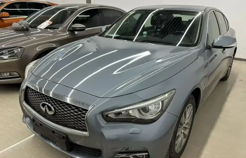 Infiniti Q50L 2015 из Китая