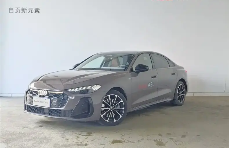 Audi 奥迪A5L 2025 из Китая