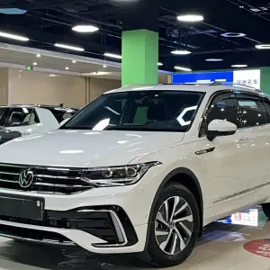 Volkswagen Tiguan L New Energy 2024 из Китая