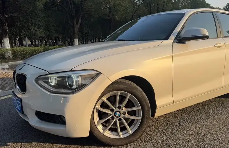 BMW 1 Series (Import) 2015 из Китая