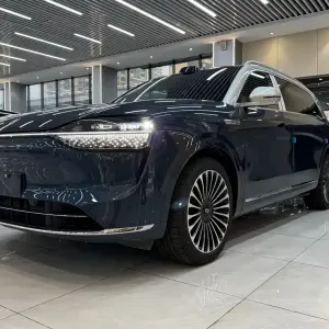 AITO 问界 AITO M9 из Китая