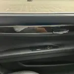 BMW 7 Series 2012 из Китая