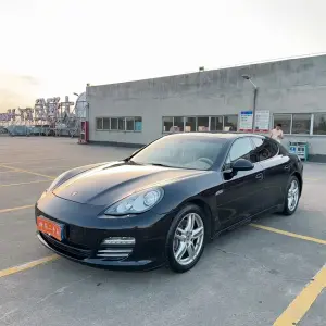 Porsche Panamera 2012 из Китая