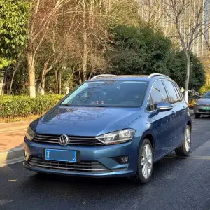 Volkswagen Golf Sportsvan 2016 из Китая