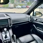 Porsche Cayenne 2012 из Китая