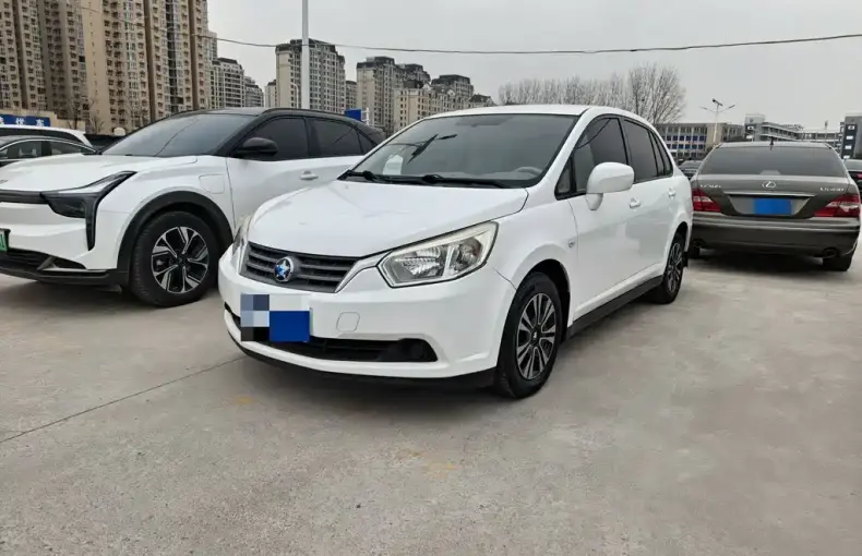 Venucia D50 2014 из Китая