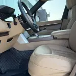 Land Rover Range Rover 2025 400 л.с. из Китая