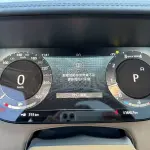 Land Rover Range Rover 2025 400 л.с. из Китая