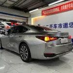 Lexus ES 2023 из Китая