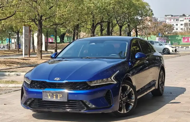 Kia K5 2021 из Китая