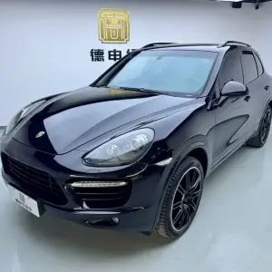 Porsche Cayenne 2013 из Китая