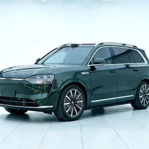 AITO 问界 AITO M9 2025 из Китая