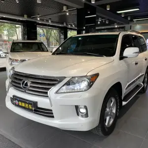 Lexus LX 2014 из Китая
