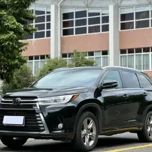Toyota Highlander 2021 из Китая