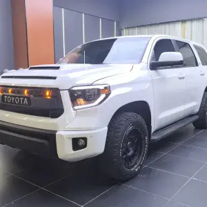 Toyota Sequoia 2017 из Китая