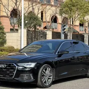 Audi A6L 2022 190 л.с. 190 л.с. 190 л.с. из Китая