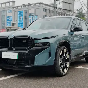 BMW XM 2024 из Китая