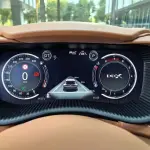 Aston Martin DBX 2022 435 л.с. 435 л.с. из Китая